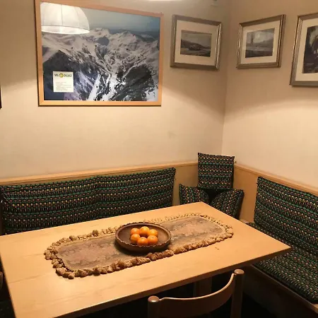Per 5 Persone Val Di Luce アパート